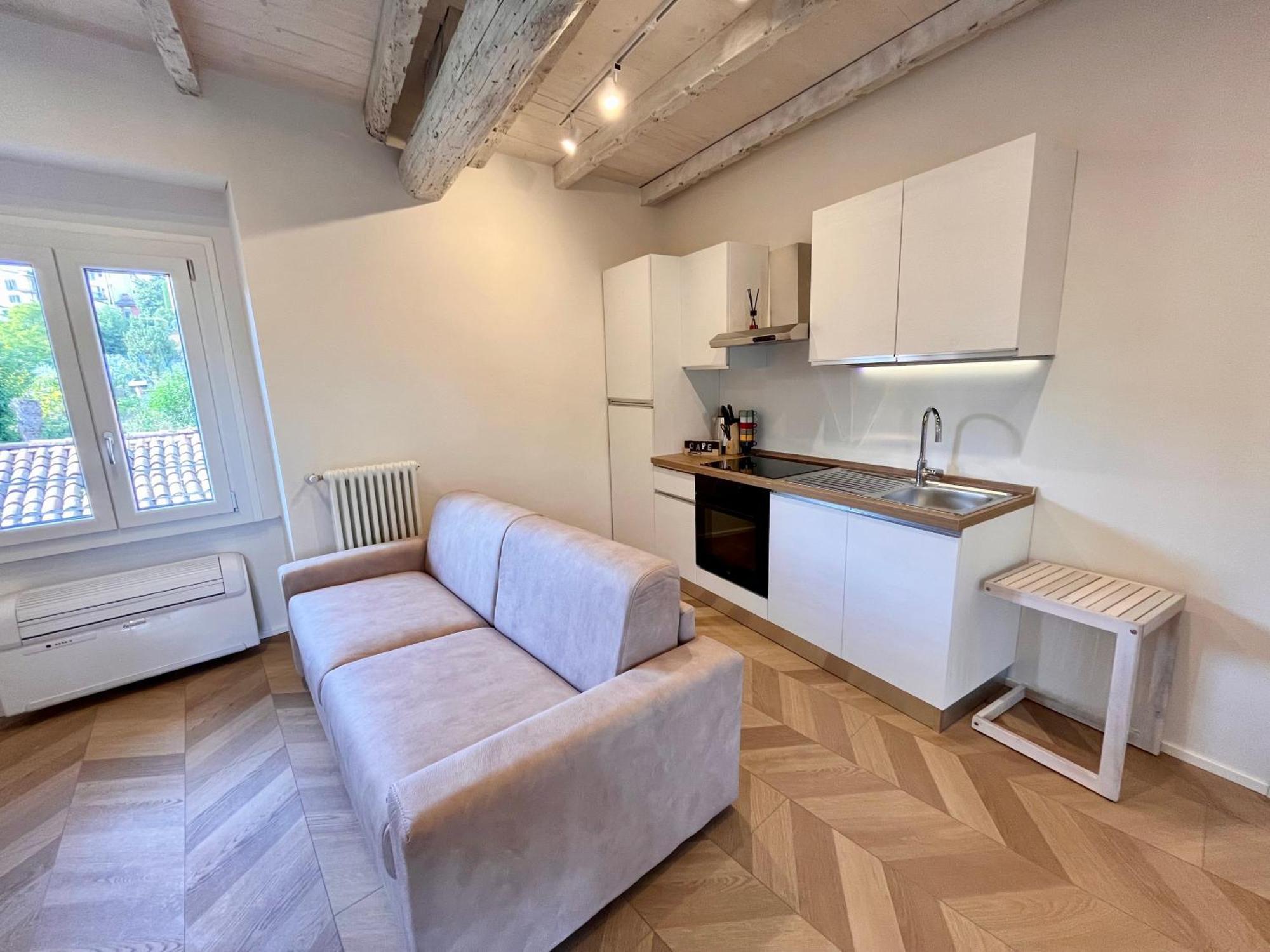 Lameca Bergamo Apartment Luaran gambar