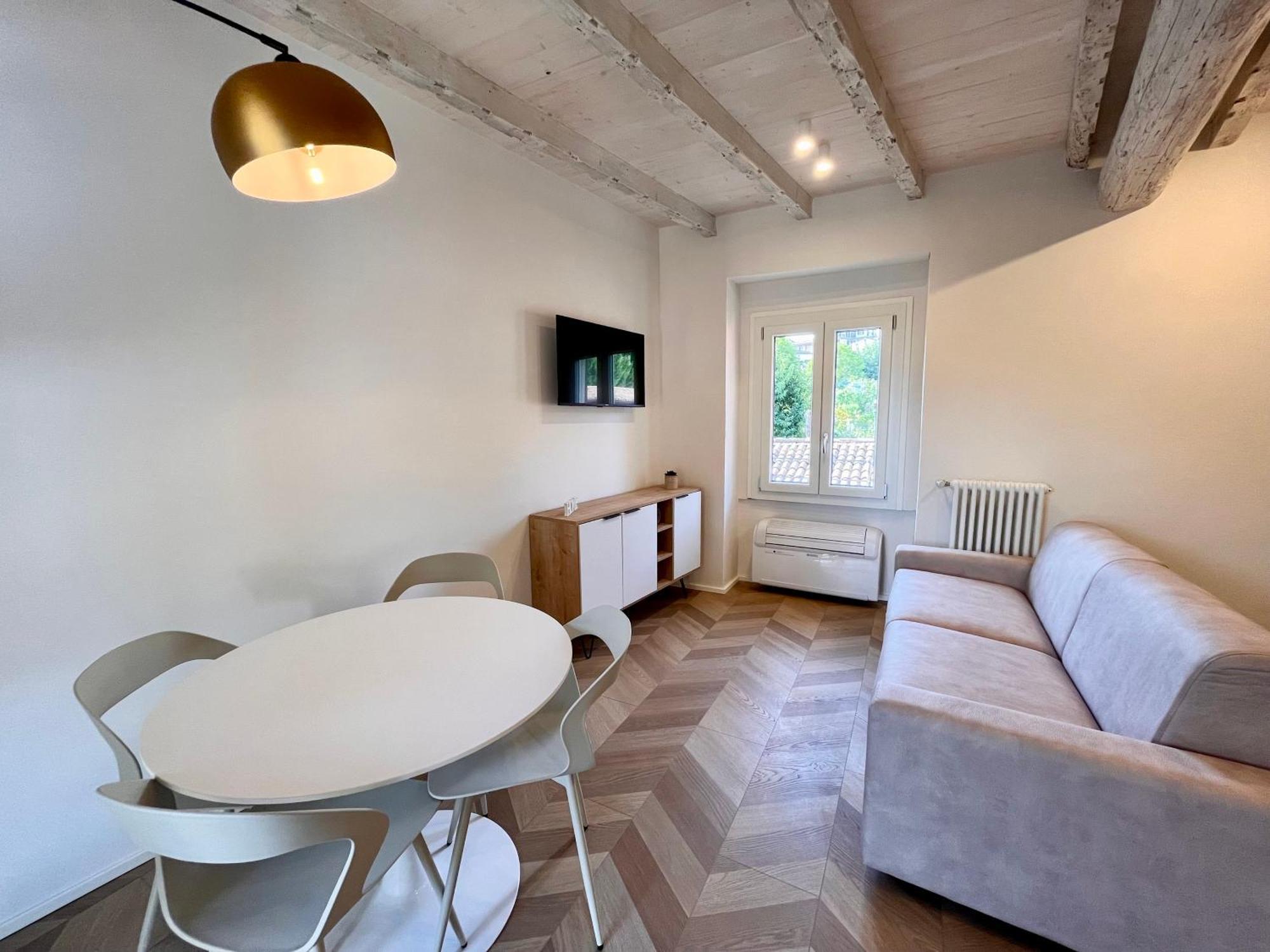 Lameca Bergamo Apartment Luaran gambar